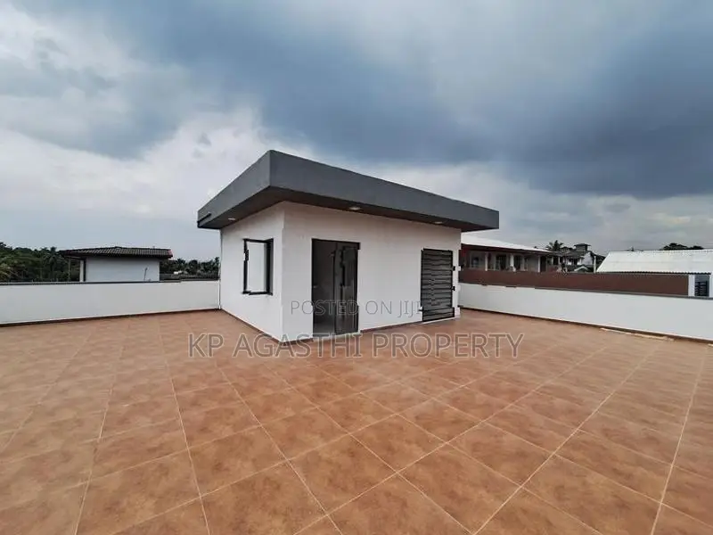 Luxury House for Sale in Piliyandala