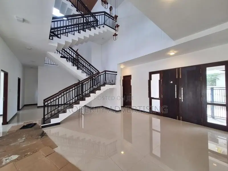 Beautiful Luxury House for Sale in Mount Lavinia