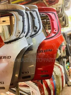 Suzuki Celario Dicky Door