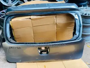 KIA Picanto Dicky Door Panel