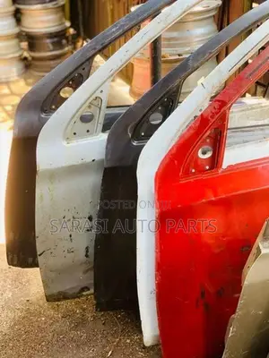 Alto 800 Door Panel