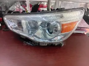 Mitsubishi ASX Head Light