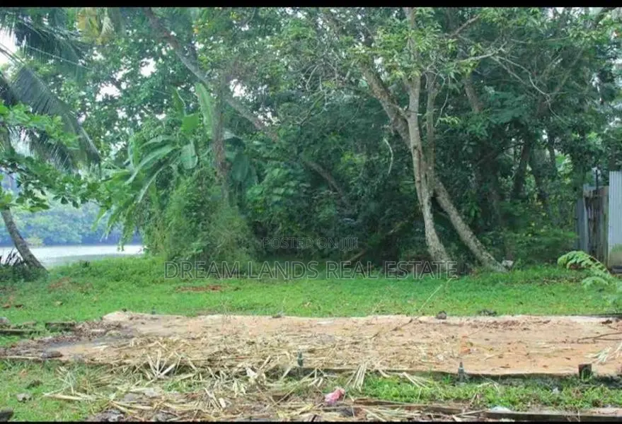 ☆ Kalutara Water Frount Land For Sale ( Ref No : RL - 597 )