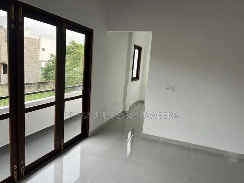 Brand New Modern Super Luxury Piliyandala Kottawa Rd