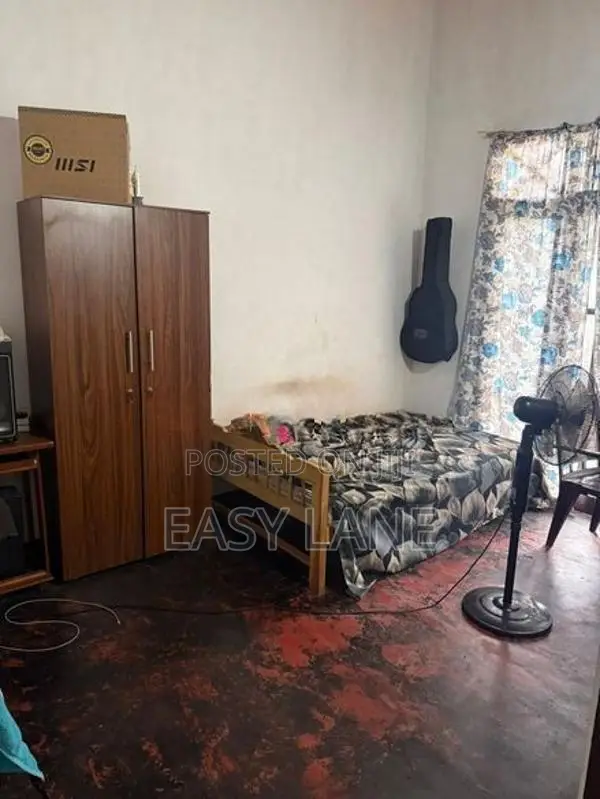 Two Storey House For Sale In WATHUPITIWALA