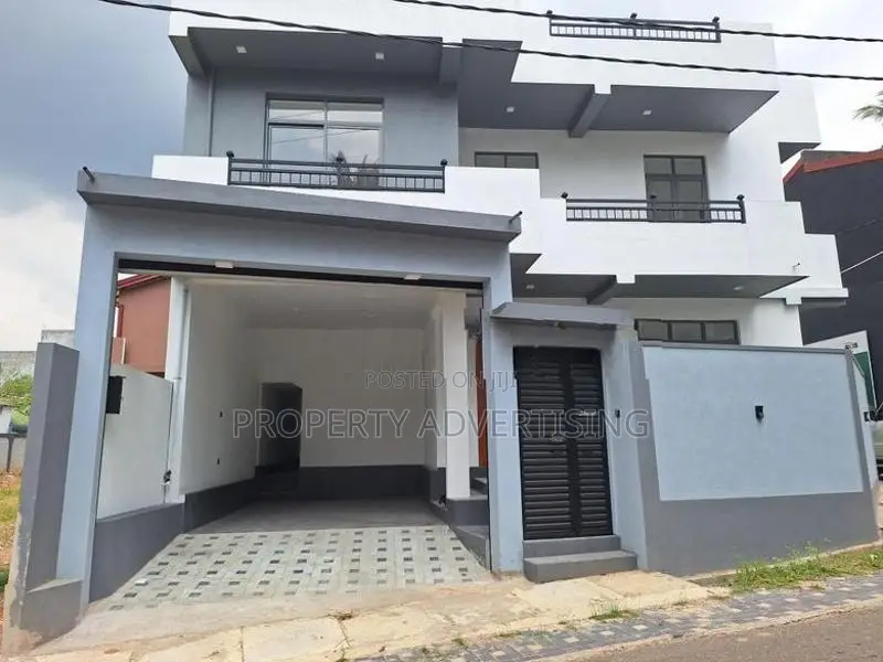 piliyandala modern luxury house for sale