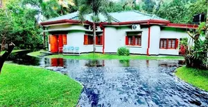 Luxury English Bungalow for Sale Muruthalawa