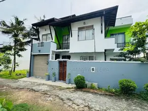 Brand New Solid Modern 2 Story House-Piliyandala Near
