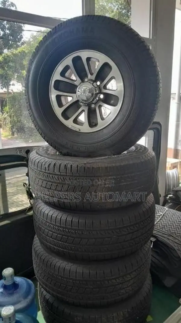 Mitsubishi Intercooler Pajaro Tyre And Wheel 265,70,15