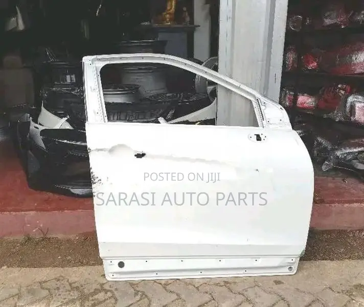 E Cross Side Door Panel