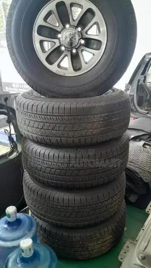 Mitsubishi Intercooler Pajaro Tyre And Wheel 265,70,15