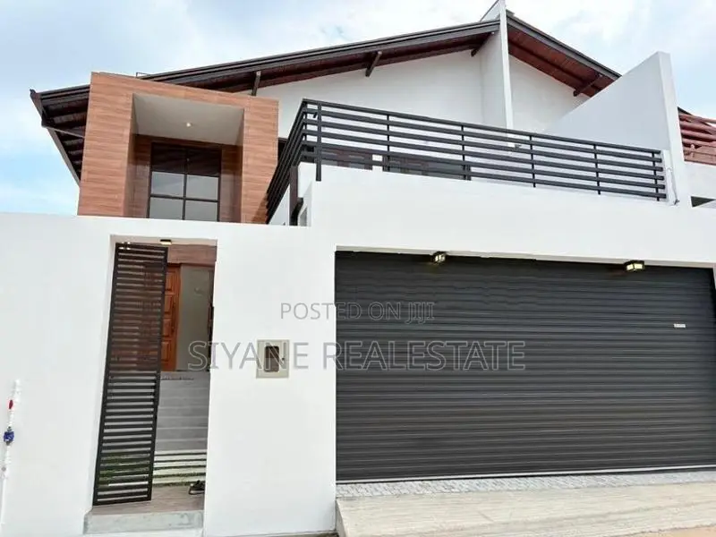 Super Beautiful Luxury House For Sale Battaramulla