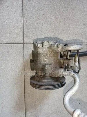 Daihatshu Hijet 200 /Mira L700 Ac Compressor