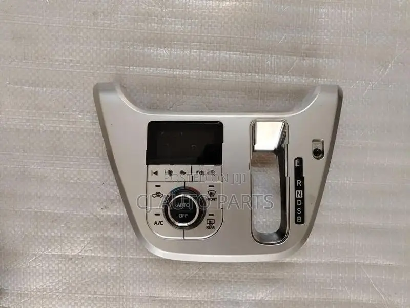 Daihatsu Cast Activa A/C Control Panel