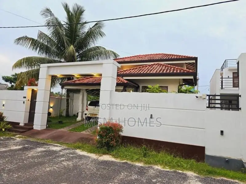 Perfect New House And Fully Furniture For Sale in Negombo