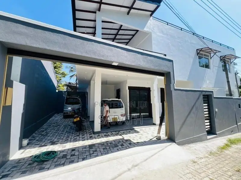Brand New Upstairs House Sale Malabe