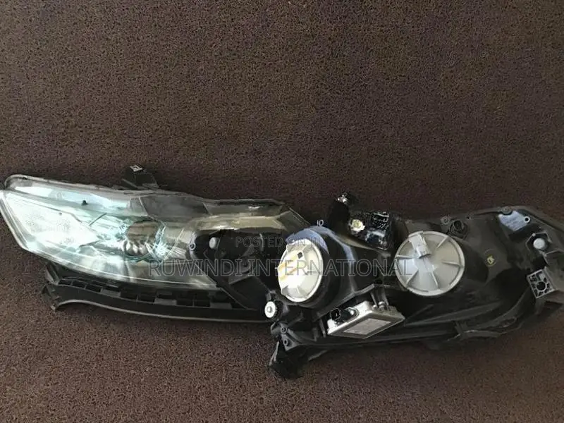Honda Insight Ze2 Head Light Lh/rh