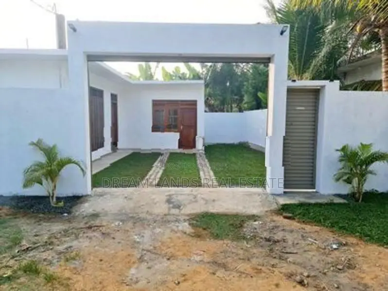 3BED HOUSE FOR SALE IN RATHMALANA (SP1077)