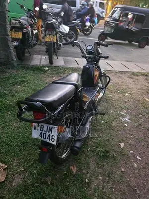 TVS XL 100 2025