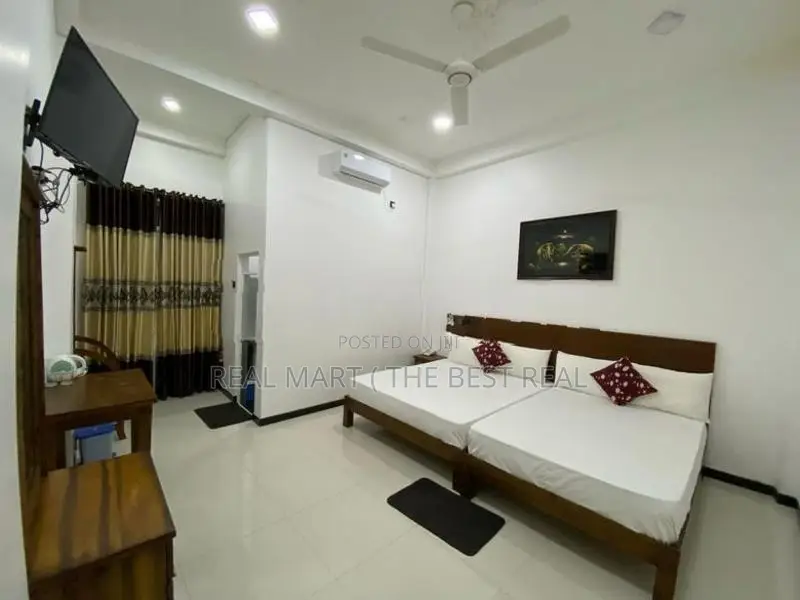 Katharagama : 5BR (5,500sf) Hotel for Sale