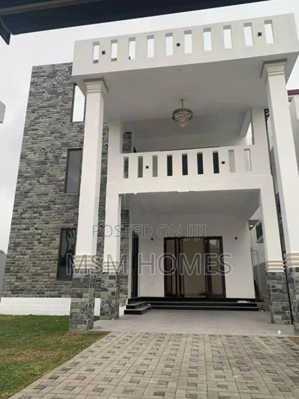 4 Bed Rooms Bath Brand New Box Modern House For Sale in Negombo