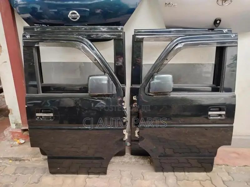 Suzuki Every DA64 Power Door Set Woth Side Mirrors