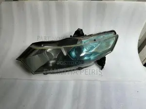 Honda Insight Head Light