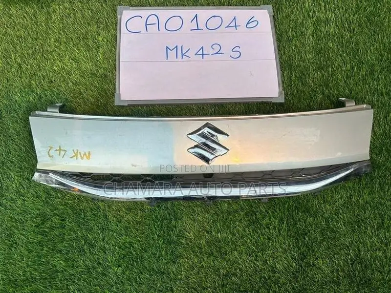 Suzuki Spacia (MK42S) Front Shell