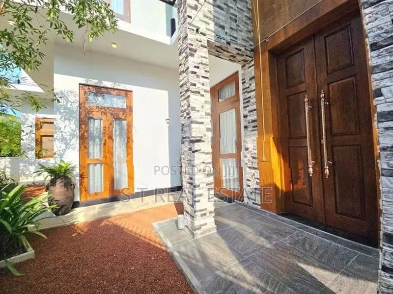 Architecture Designed Fully Furnished House For Sale In Battaramulla
