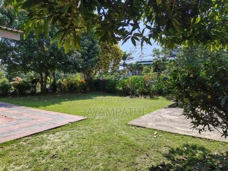 prime land for sale in kandy, watapuluwa.