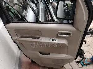 Suzuki Every DA64 Power Door Set Woth Side Mirrors