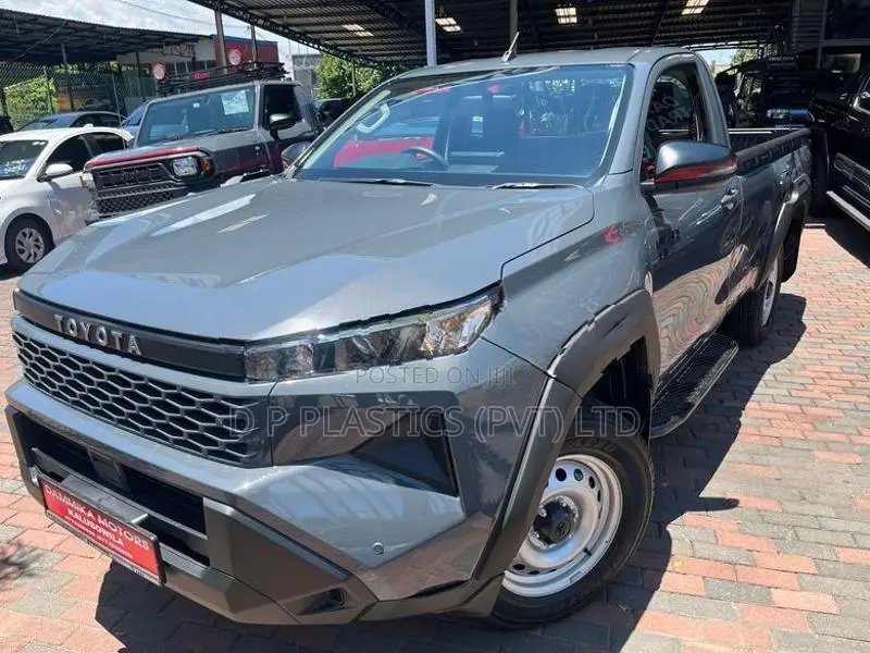 Toyota Hilux Travo Single Cab 2026
