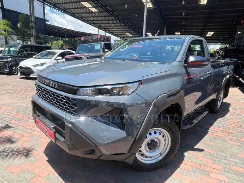 Toyota Hilux Travo Single Cab 2026