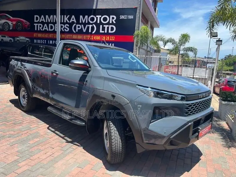 Toyota Hilux Travo Single Cab 2026
