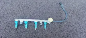 Toyota Belta SCP92 Injector Rail