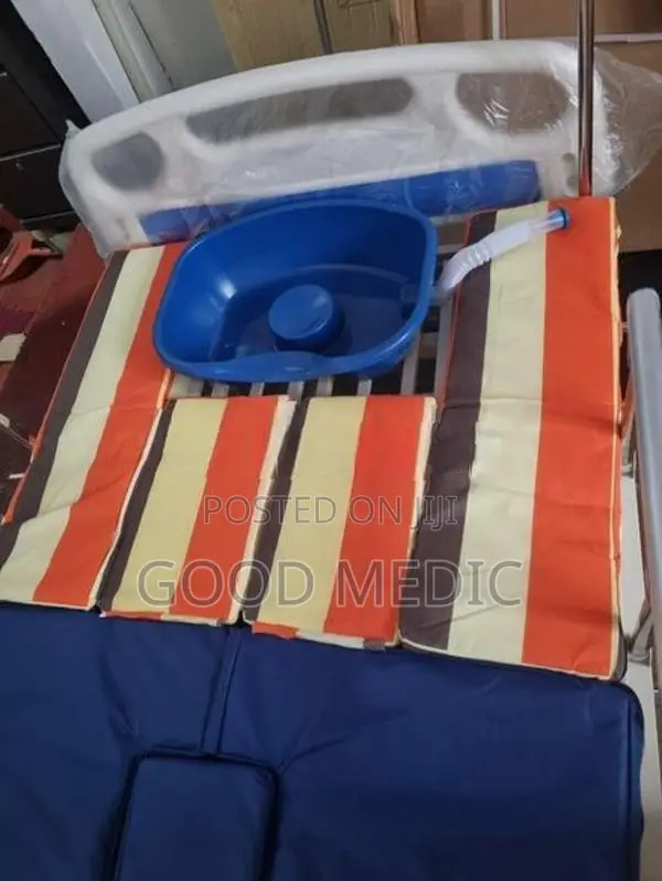 Three Function Manual Hospital Beds with Tilt & Sanitary Functionality