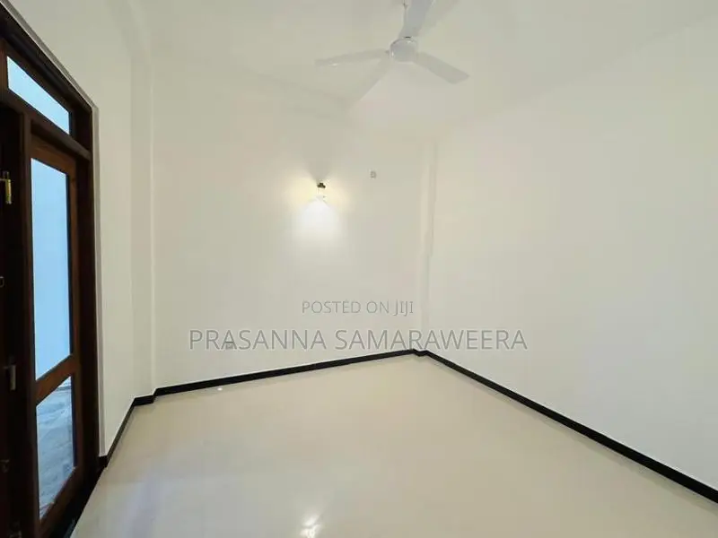 Brand New Solid Super Luxury 2 Storey House for Sale Piliyandala Town