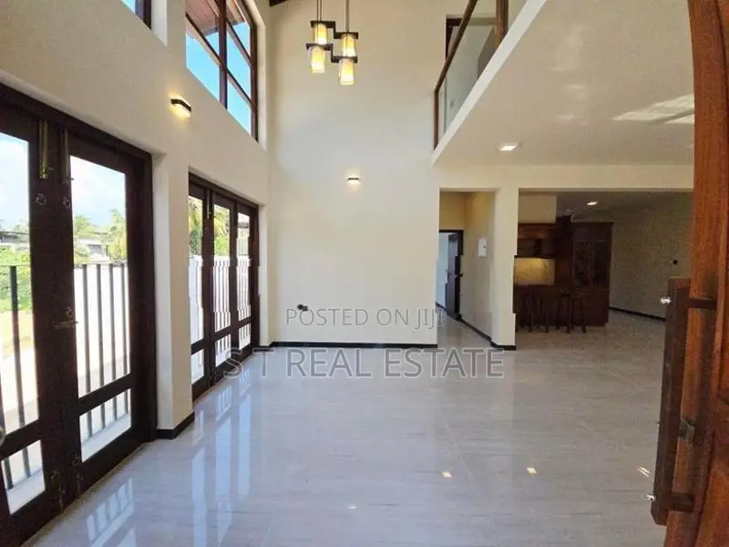 Modern Designed Luxury Two Storey House for Sale in Battaramulla