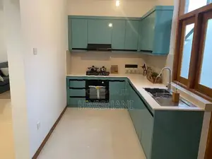 3 Storied Beautiful House Close to Pelawatta, Battaramulla