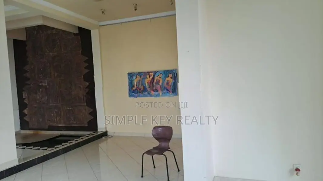 commercial building for sale in mount lavinia