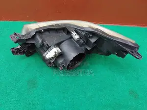 Suzuki Wagon R 44s Stingray Headlight