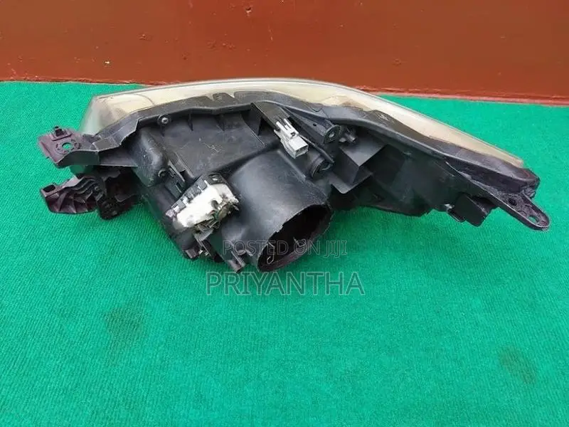 Suzuki Wagon R 44s Stingray Headlight