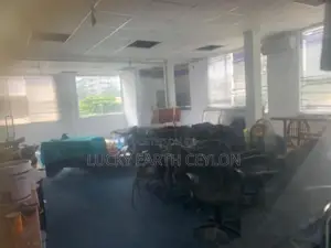 Nugegoda Unfurnished 3rd Floor Office Space For Rent (MG1276)