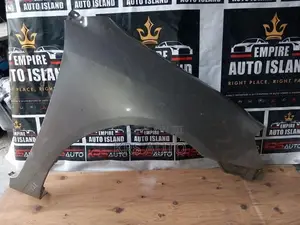 Toyota Corolla 121 Fender