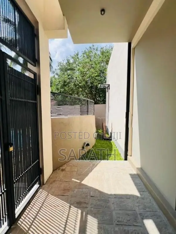 All Completed Brand New House In Malabe