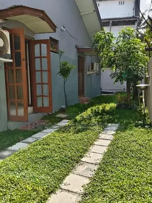 Rajagiriya, Semi Furnished 2 Storey House for Rent (mg1272)
