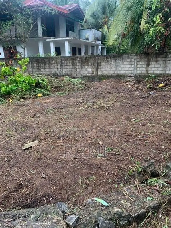 17 Perches Land for Sale in Nittambuwa Kalalpitiya