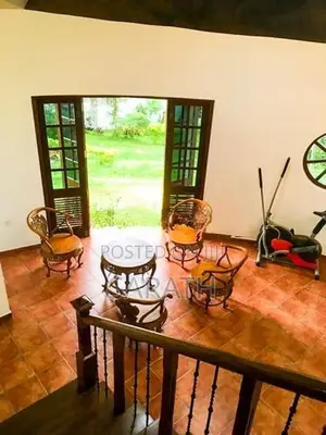 Large Garden With Luxury House Sale Talawatugoda