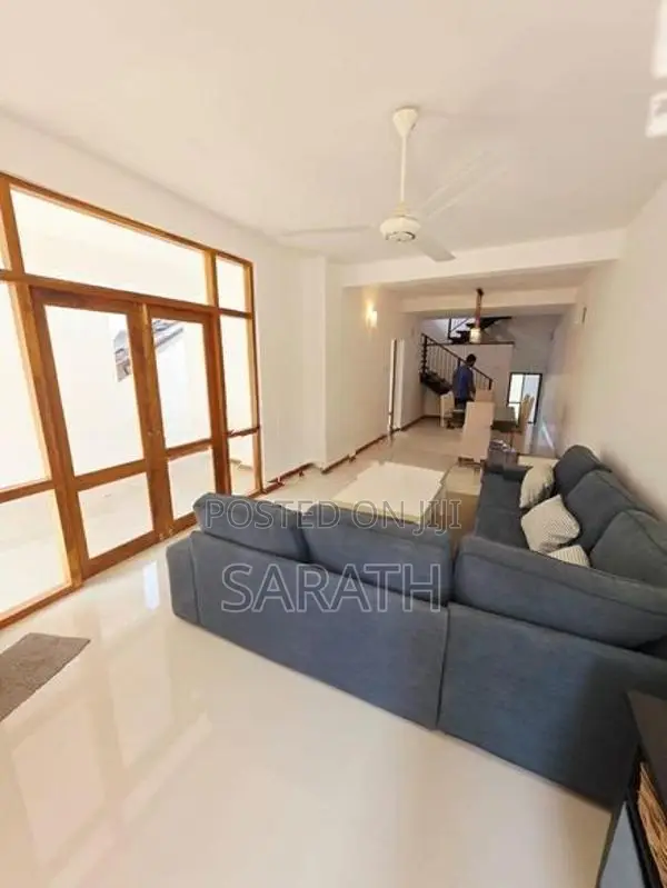 Architecture Designed Brand New House In Battaramulla