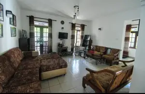 Sale Pannipitya,2Story, Unfurnished House With ServentQuarters (ZMS305